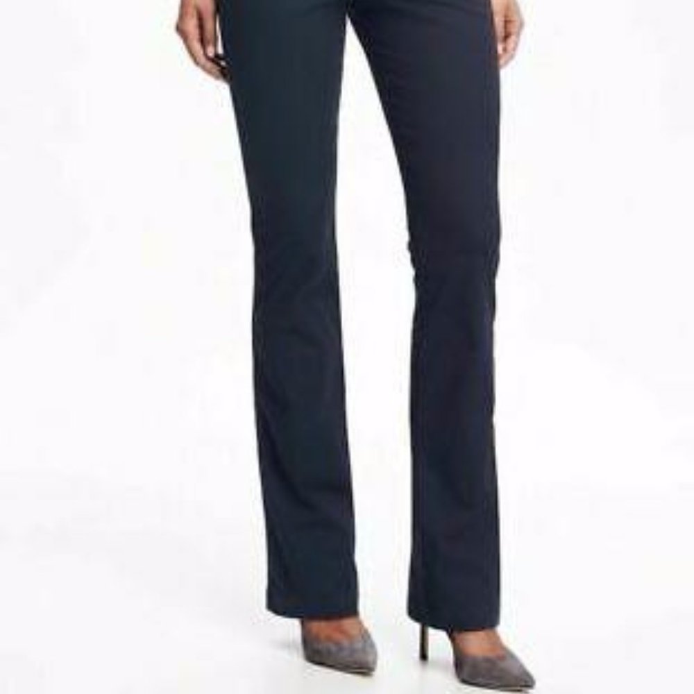 Old Navy Mid-Rise Boot-Cut Khakis for Women New - Picture 5 of 5